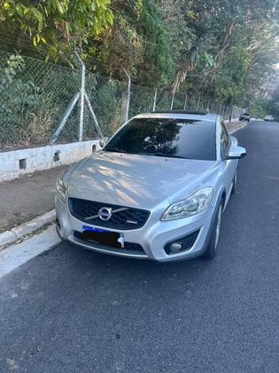 VOLVO C30 2.0 GASOLINA 2P AUTOMÁTICO VOLVO C30 2.0 GASOLINA 2P AUTOMÁTICO